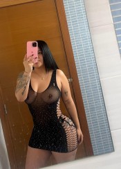 FIESTERA Y  SEDUCTORA COLOMBIANA