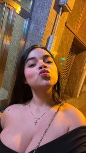 DAYANA NIÑA MUY COMPLETA