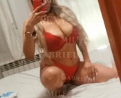 MILF ARDIENTE, SEXY Y FIESTERA PARA VOLVERTE LOCO