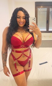 MULATA FIESTERA Y ENCANTADORA, NOVEDAD POR PRIMERA VEZ