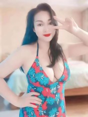 DOS CHICAS ORIENTALES DULCES Y ATENTAS