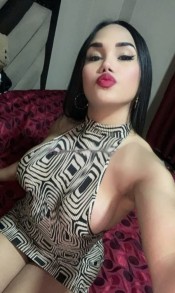 CHICA TRANS RECIéN LLEGADA A BILBAO