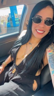 PATRICIA CALIENTE FIESTERA Y MUY MORBOSA