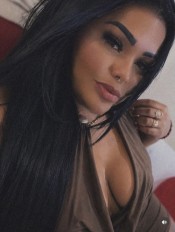 LUCIA UNA CULONA NATURAL COMPLETICA GUAPA 24 HRS