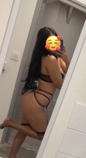 MORENA GUAPA, SEXY Y CON MUCHO FUEGO