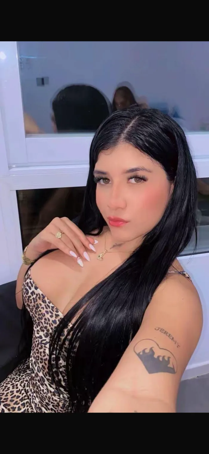 HERMOSA VENEZOLANA