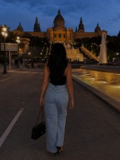 MAR . TU MADURITA MASAJISTA PERFECTA Y ROMÁNTICA