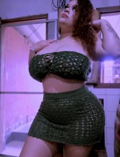 BOMBA DE SEXO COMPLACIENTE A TUS CAPRICHOS