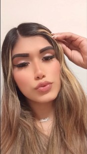 TRANS COLOMBIANA MUY ZORRA EN LA CAMA
