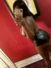 MULATAZA SEXI Y SUPER IMPLICADA FIESTERA MORBOZA