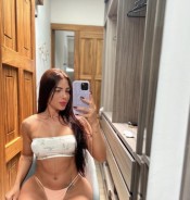 FIESTAS BLANCAS AMANTE AL SEXO ROXANA SEXI Y CACHONDA