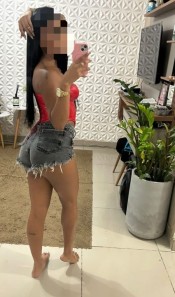 SOY LUCíANE MORENITA ARDIENTE CON GANAS