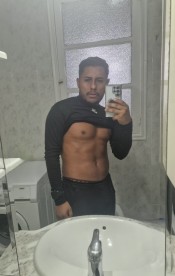 DOS CHICOS CALIENTES MORBOSOS FIESTEROS LECHEROS EN GIJON