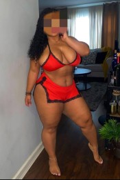 POR LORCA - DOMINICANA DE LUJO EXPLOSIVA Y JUGUETONA
