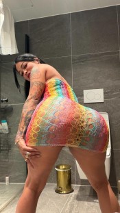 EN VECINDARIO CON GANAS DE UNA RICA FOLLADA