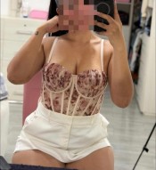 ADRIANA TU VENEZOLANA MUY ATREVIDA