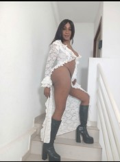 SAMANTA, CACHONDA EN MADRID