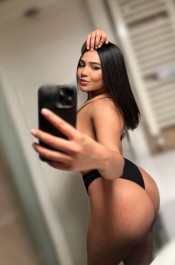 SEXY Y COQUETA, PRIMERA VEZ EN TU ZONA