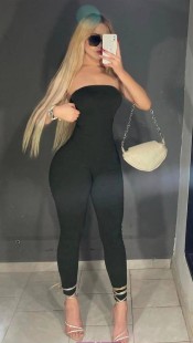 ESTA RUBIA CALIENTE TE QUIERE CHUPAR LA POLLA