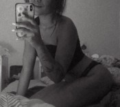 SENSUAL Y ENCANTADORA MASAJISTA  COMPLACIENTE VEN A DISFRUTAR