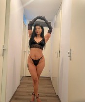 ISABELA SUPER IMPLICADA EN PINTO