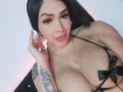 MAMADORA DE POLLA METEMELA EN TODAS LA POSEES ESTOY CACHONDA