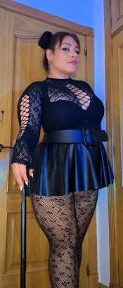 ELEGANCIA, PODER Y CURVAS DE INFARTO
