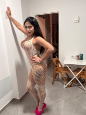 ANDREA UNA JOVEN HONESTA ATENTA MIDO 1.58