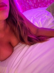 COLOMBIANA NUEVA EN LA ZONA FIESTERA