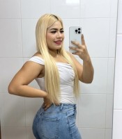 RUBIA GUAPA FIESTERA FOTOS REALES (HUELVA)