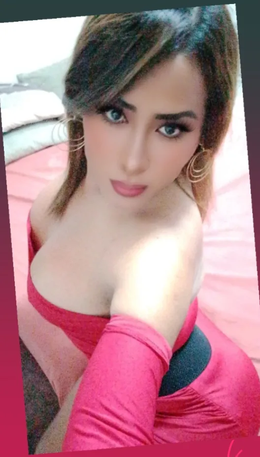 VECINDARIO   PISO PROPIO BELLA PERUANA MUY CARIÑOSA