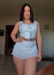 LATINA CALIENTE EN CÁCERES