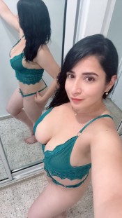 LUJURIOSA IMPLICADA Y COMPLACIENTE VEN A DISFRUTAR