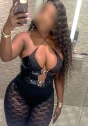 DELICIOSA FIESTERA CON GANAS DE MUCHO SEXO INTENSO