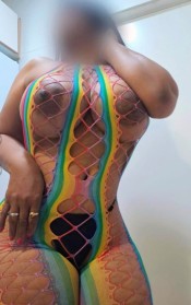 BESOS CON LENGUA COÑO TRAGON MADURITA TU PAREJA DEL MOMENTO