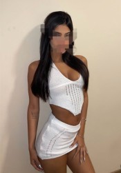 MORENA EXPLOSIVA FIESTERA SOLA EN MI PISO