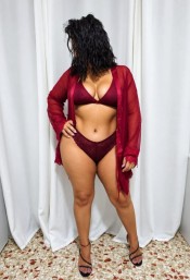 JULIETA CARIñOSA