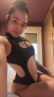 DESEO DE QUE ME COMAS MI COÑITO APRETADITO