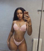 LUNA JOVENCITA LATINA