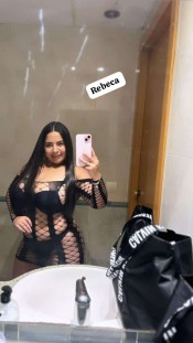 AMIGUITAS CACHONDAS  FIESTERAS IMPLICADAS