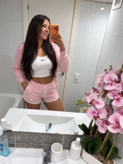 ELOISA CARIÑOSA  FIESTERA DELGADITA  CALIENTE