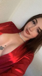 KARINA 18 AÑOS UNA NIÑA HERMOSA