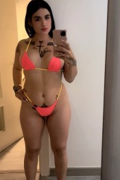 ISABELLA - CARIÑOSA INSACIABLE