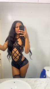 NOVEDAD EN GIRONA CHICA JOVENCITA MIEMBRO ANACONDA