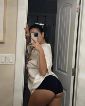PATRICIA  TU LATINA CACHONDA Y MOJADITA