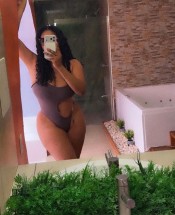 ESTUPENDA DIMINICANA PUTONA ACABADITA DE LLEGAR TODO UNA DIOSA VEN LLAMAME