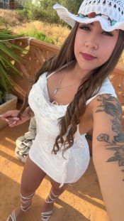 COLOMBIANA MUY BELLA EN VIC INDEPENDIENTE 24H