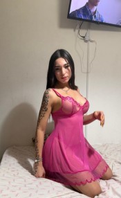 TRANS FOGOSA CON GANAS DE COMER Y SER COMIDA