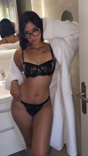 HOLA MIS AMORES ATRéVETE A QUEDAR CONMIGO Y NO TE VAS ARREPENTIR