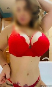 ALEJANDRA MORBOSA Y FIESTERA